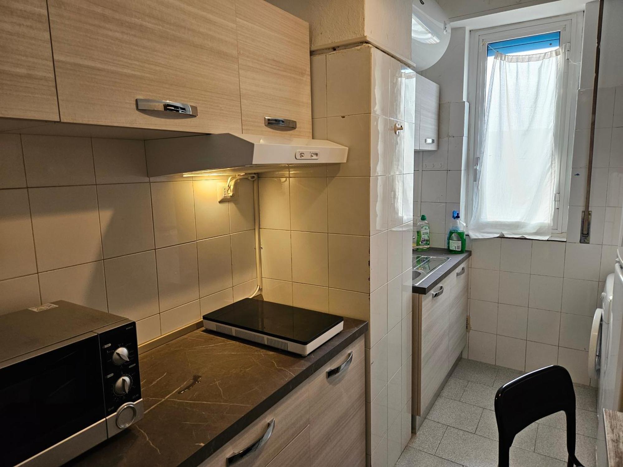 Guesthouse - Metro M1 Sesto Rondo Сесто Сан Джовани Екстериор снимка
